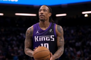 东詹组合64分！湖人112-124国王，谁是3连败罪魁？赛后数据给答案