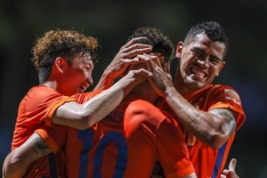 开云体育娱乐网址-变则通！郝伟1招让泰山做回强者：针对性布置有效果