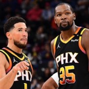 开云体育下载网址-日暮西山！ESPN：布登与布克爆发摩擦 比尔怨声载道