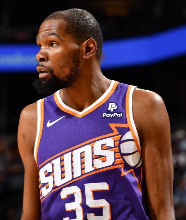 1729301721184047555.jpg a5200b89ly1hurdxr6hp2j20it0m7gns.jpg