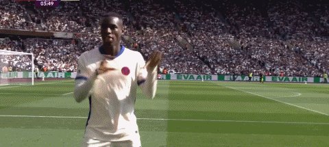 1726918615681094697.gif 西切04.gif